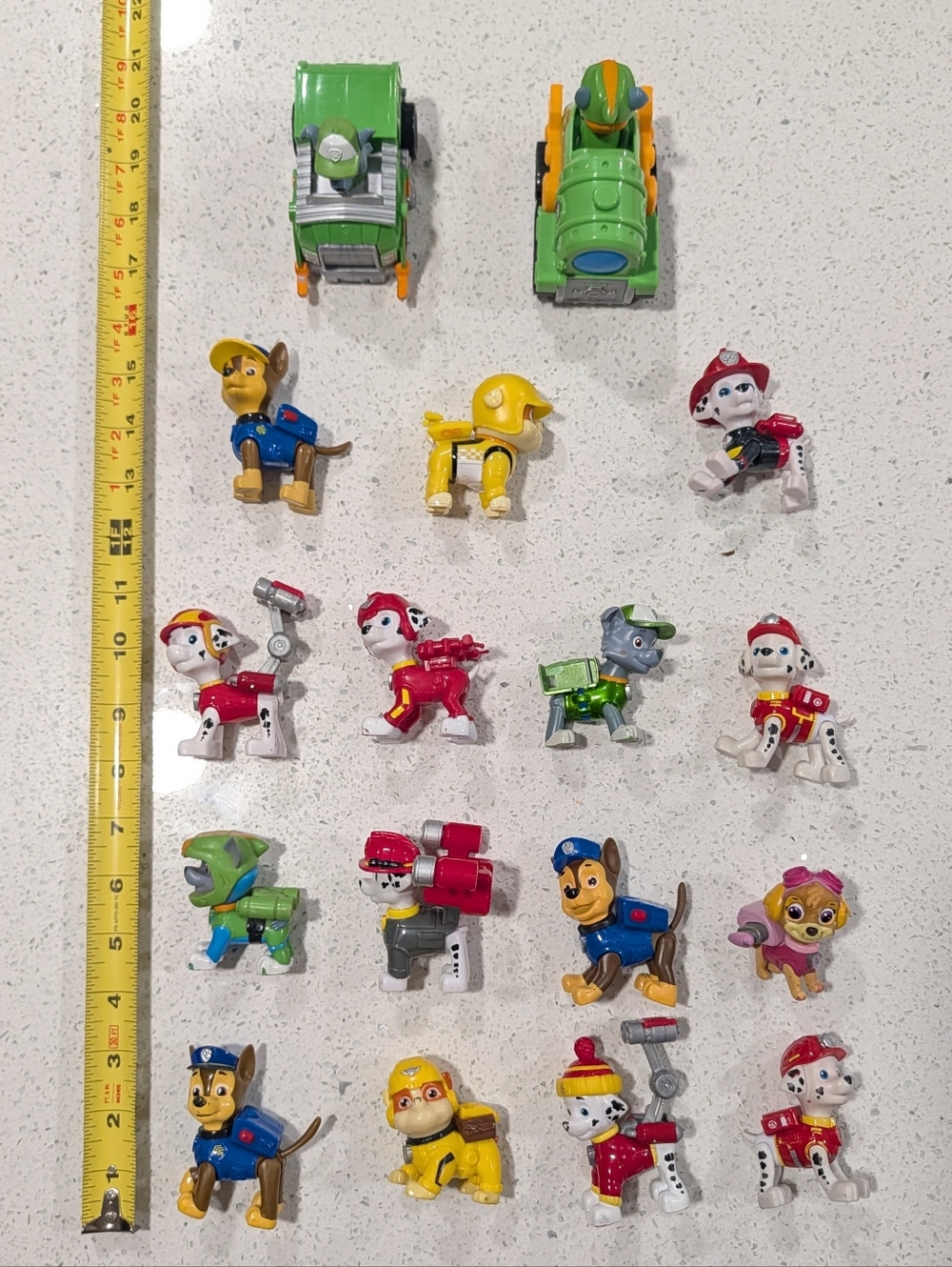 HUGE LOT Paw Patrol Nick Jr. show Police Dogs cartoon Chase Rubble Rocky Skye